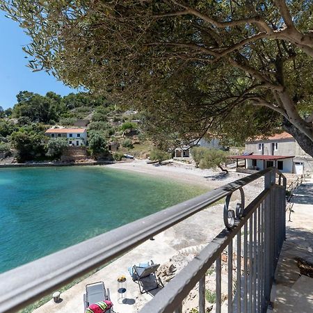 Seaside Cottage Maslina Gdinj المظهر الخارجي الصورة